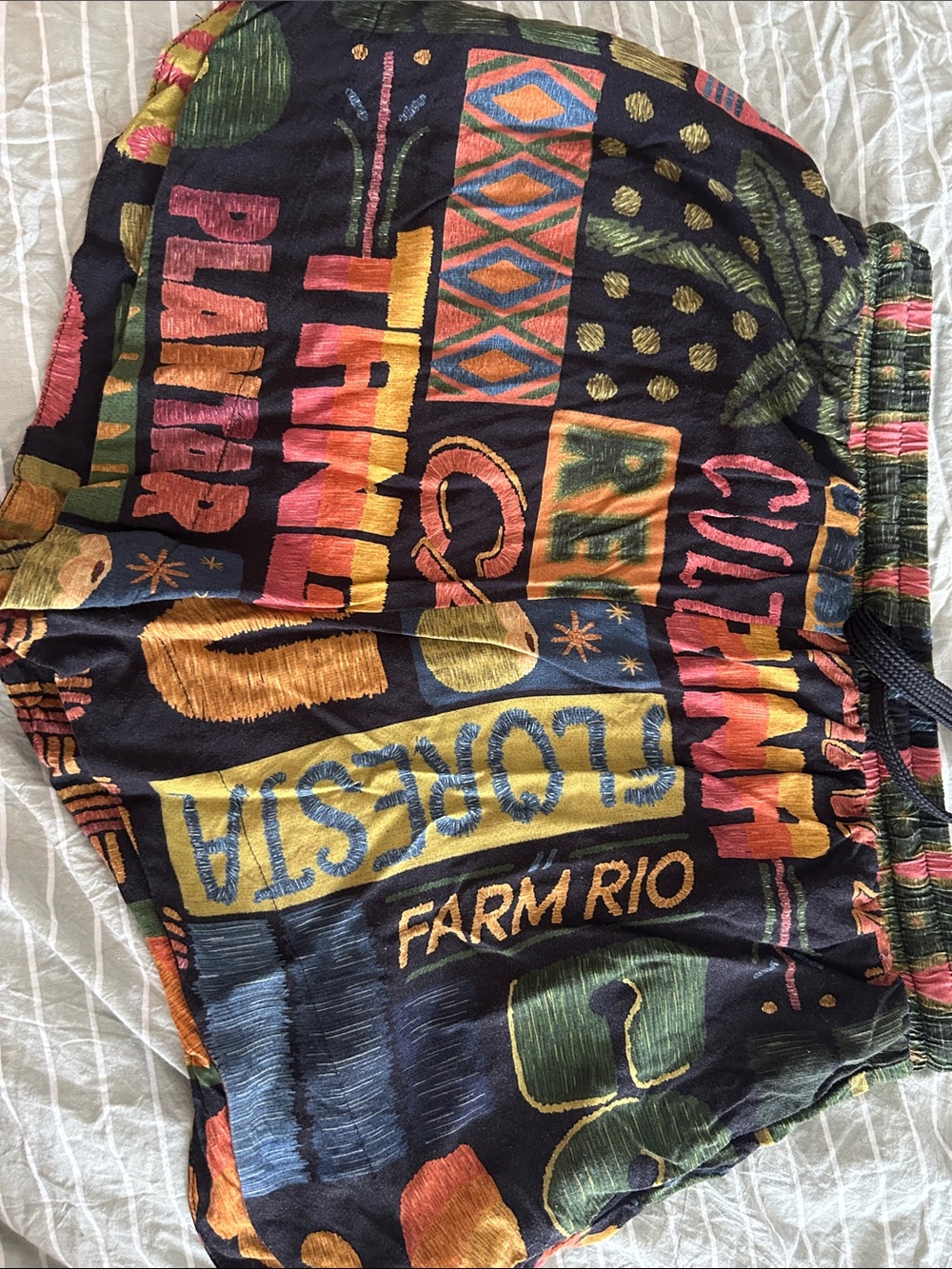 Farm Rio Graphic Shorts - Picture 6 of 9